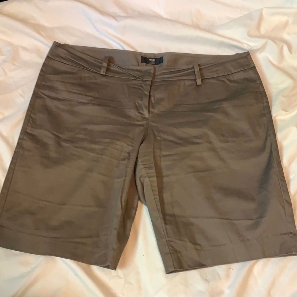 Mossimo dress shorts